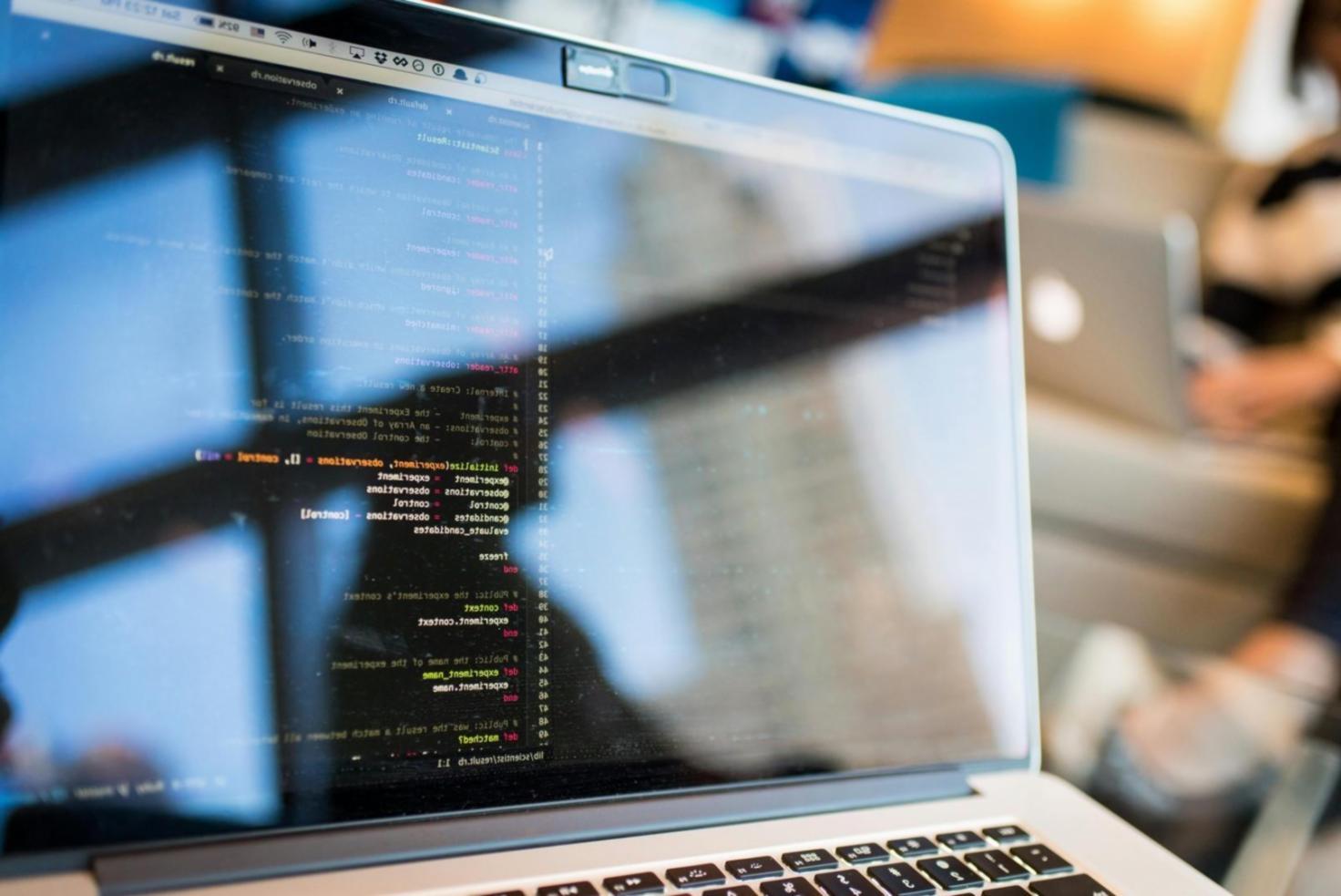بيئة التعلم التفاعلية في Studiprax